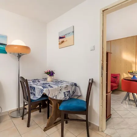 Apartment 5575c Klenovica