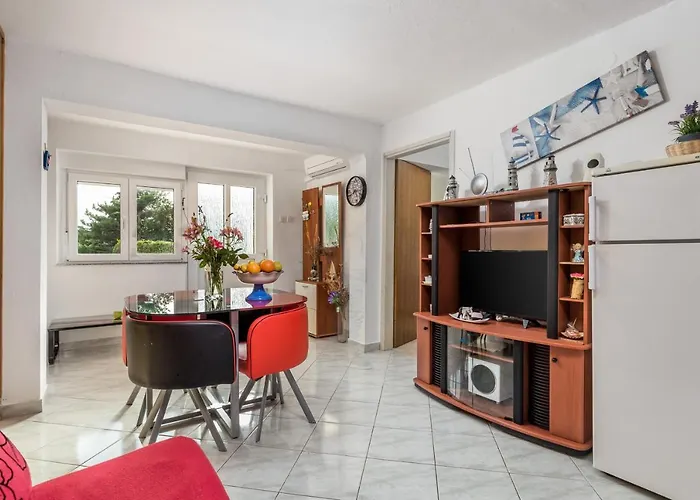 5575c Apartment *
