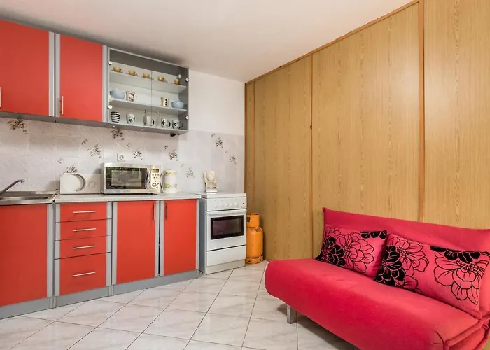 5575c Apartment *